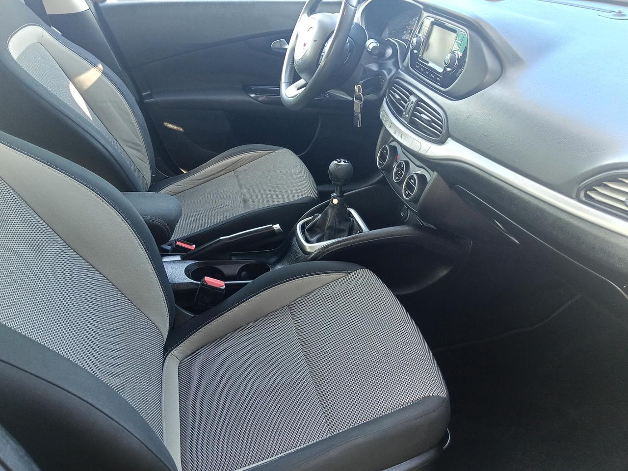 Fiat Tipo 1.6 Mjt 4 porte Lounge