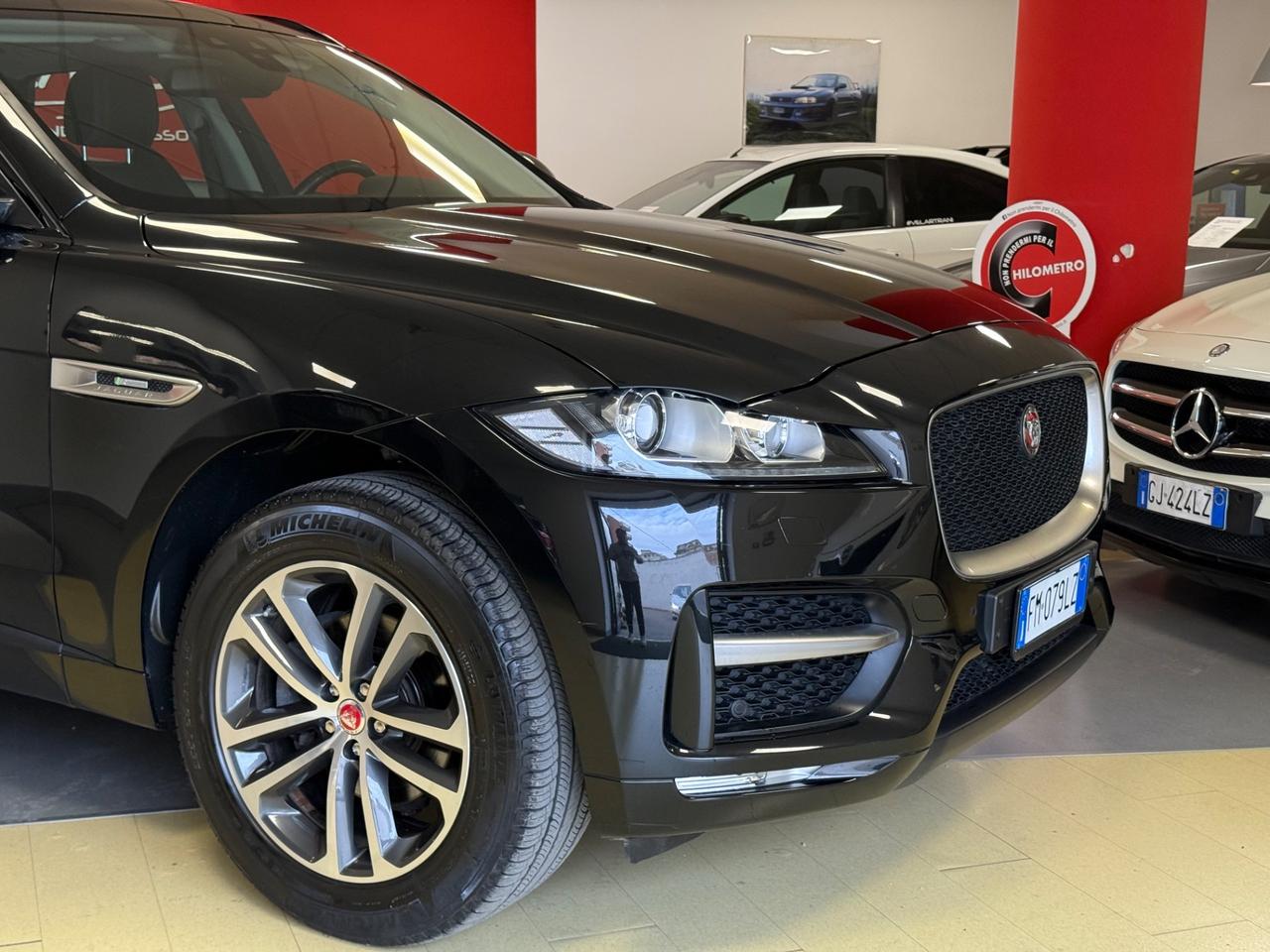 Jaguar F-Pace 2.0 D 240 CV AWD aut. R-Sport