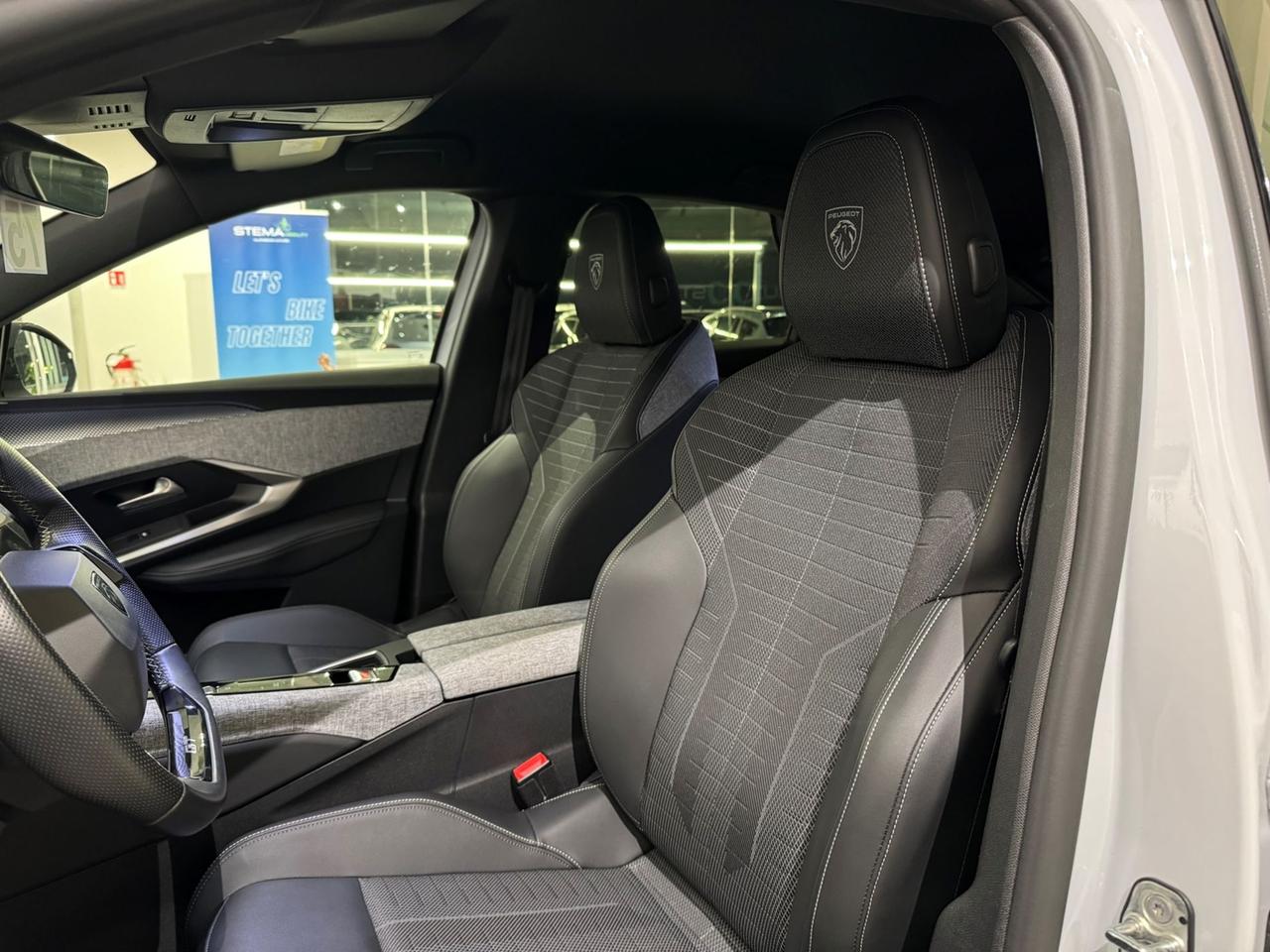 PEUGEOT 3008 III 2024 3008 1.2 hybrid GT 145cv e-dcs6