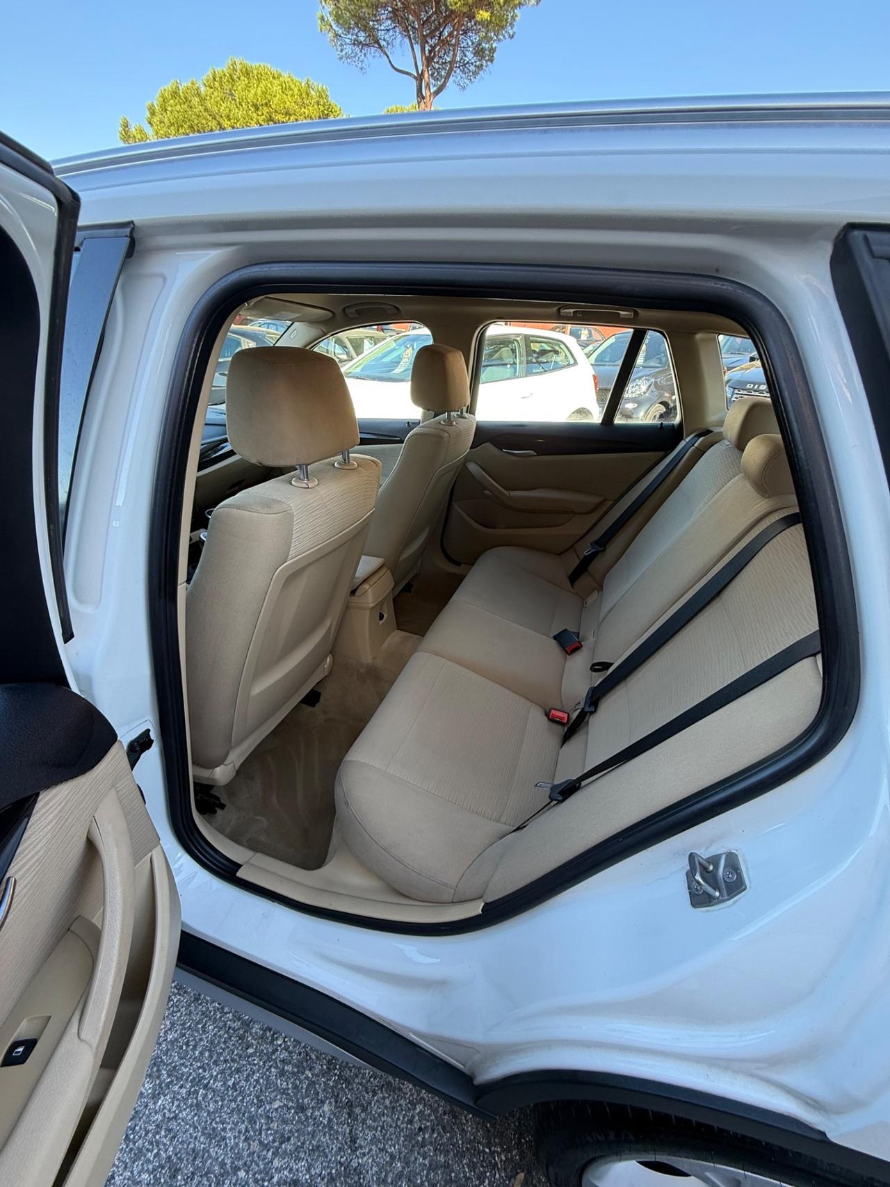 X1 xDrive18d Futura-unipro-137 mila km -rate