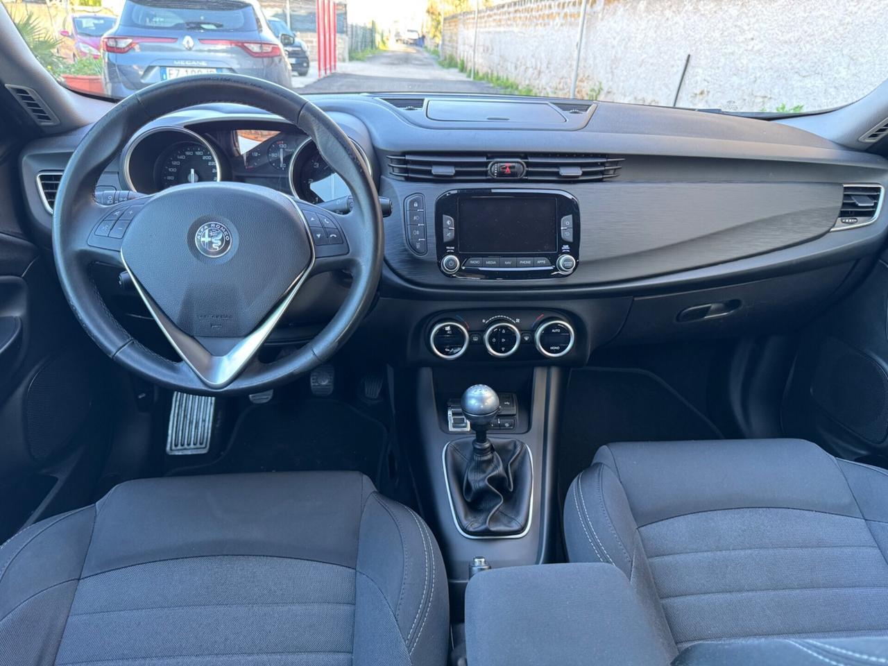 Alfa Romeo Giulietta 1.6 JTDm-2 120 CV Distinctive