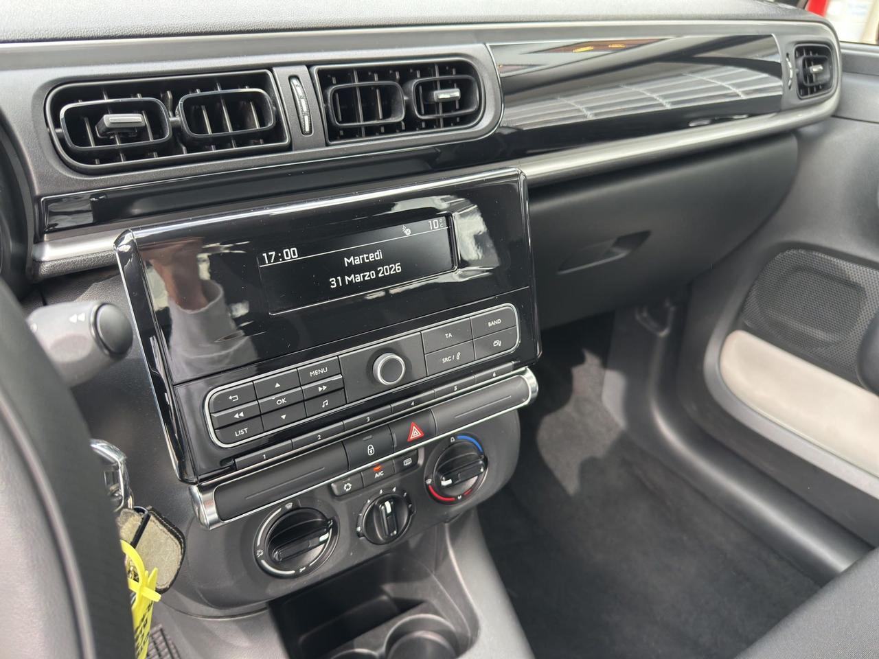 Citroen C3 1.2 puretech FEEL 82cv