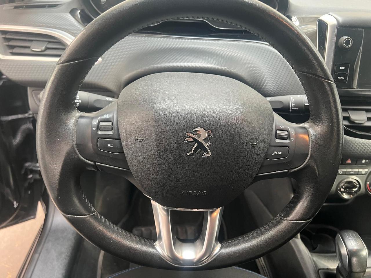 Peugeot 208 PureTech 82 5 porte Allure NEOPATENTATI