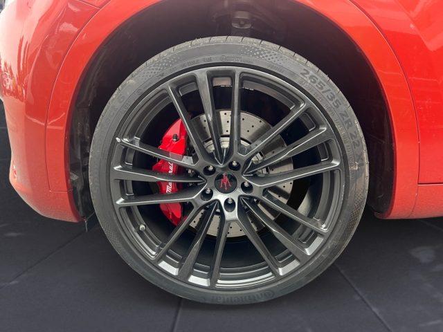 MASERATI Levante V8 580 CV AWD Trofeo
