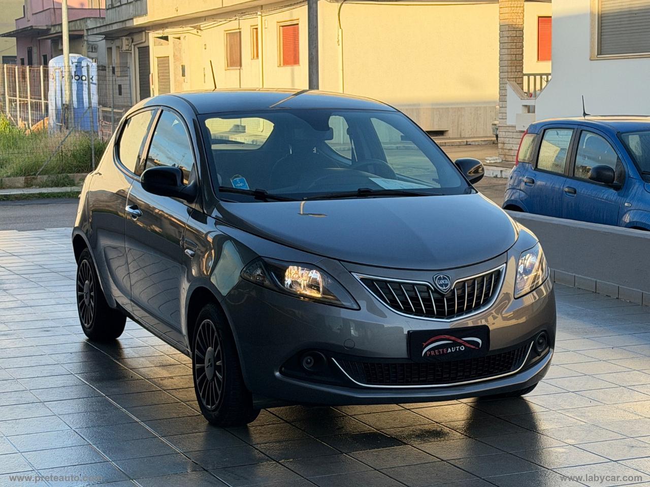 LANCIA Ypsilon 1.0 FireFly 5pS&S Hyb. Eco Silv.