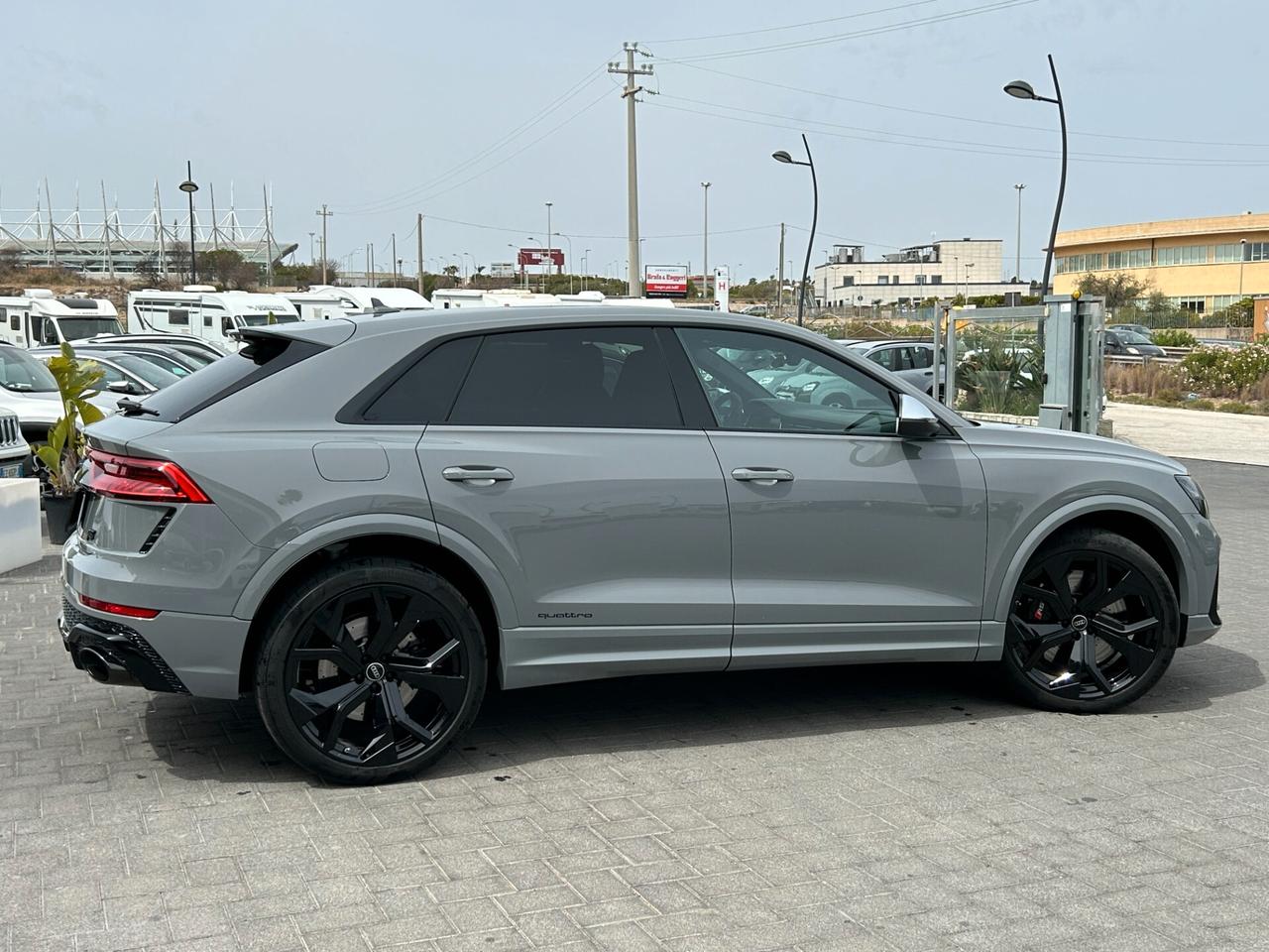 Audi RS Q8 4.0 mhev quattro tiptronic