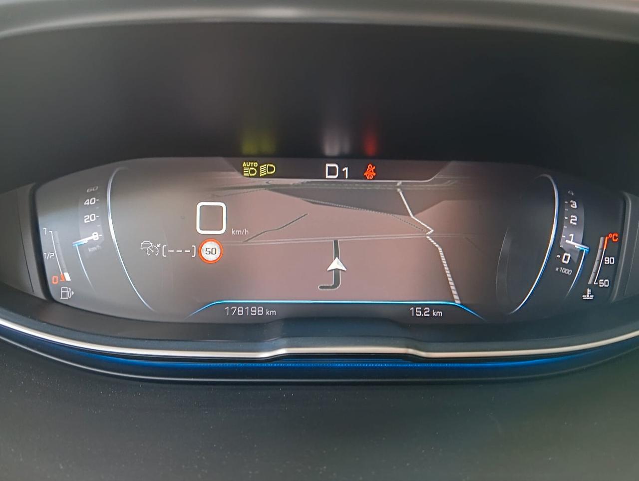 Peugeot 3008 BlueHDi 130 S&S EAT8 GT TETTO