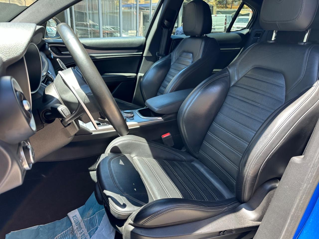 Alfa Romeo Stelvio MJT 210 CV AT8 Q4 Veloce 2022