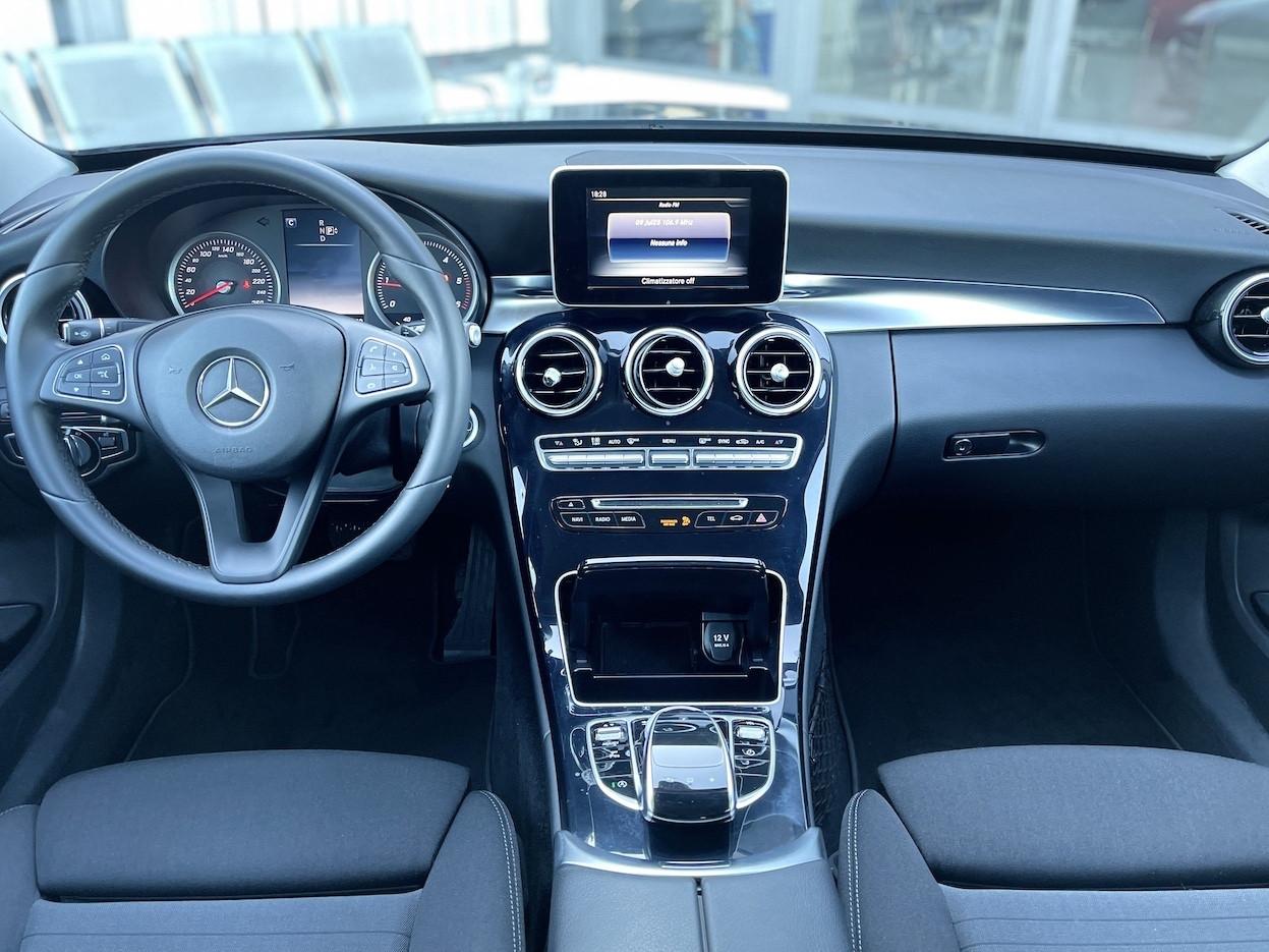 Mercedes-Benz C 180 1.6 Diesel 116CV E6 Automatica - 2015