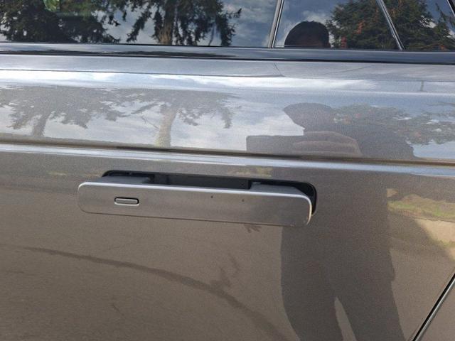 LAND ROVER Range Rover Velar 3.0 V6 SD6 300 CV R-Dynamic HSE