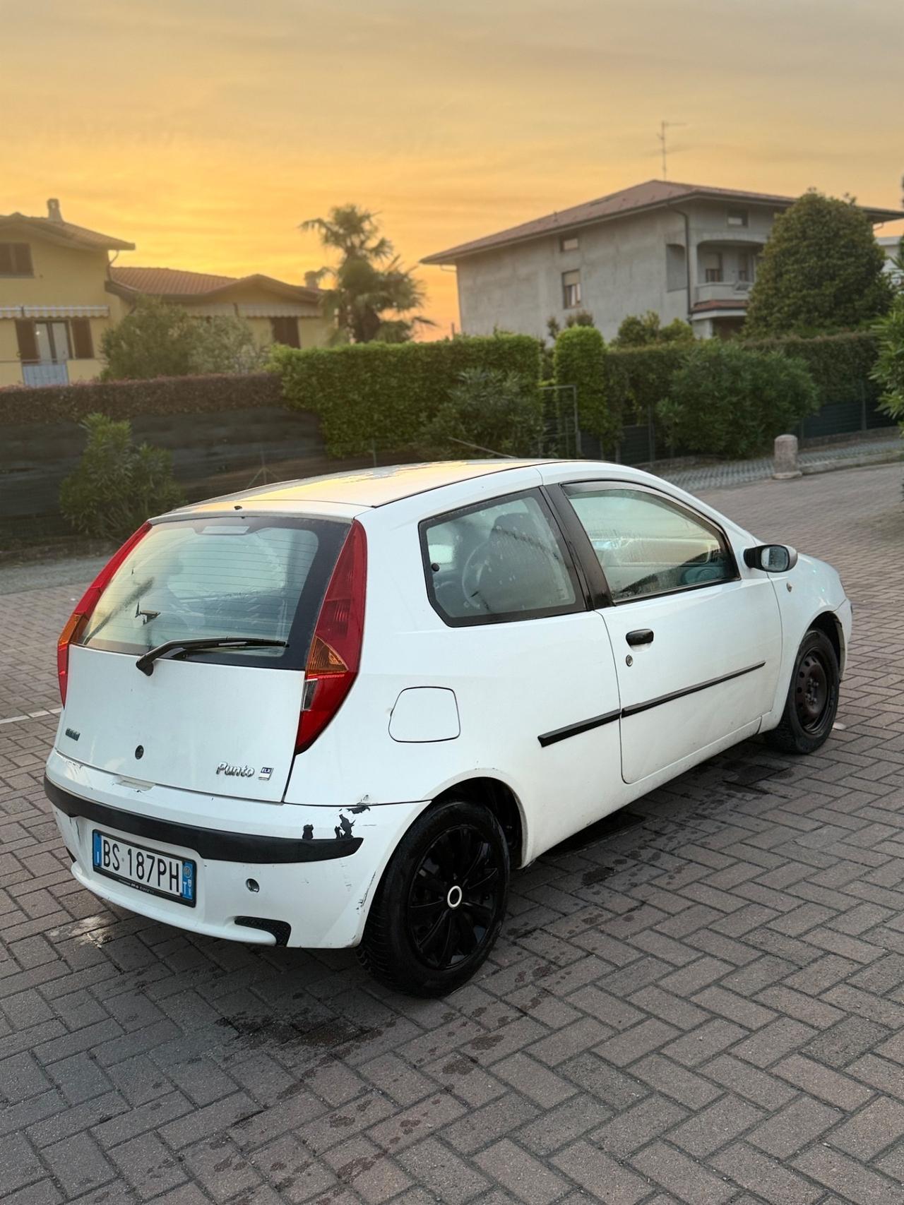 Fiat Punto 1.2i cat 3 porte ELX