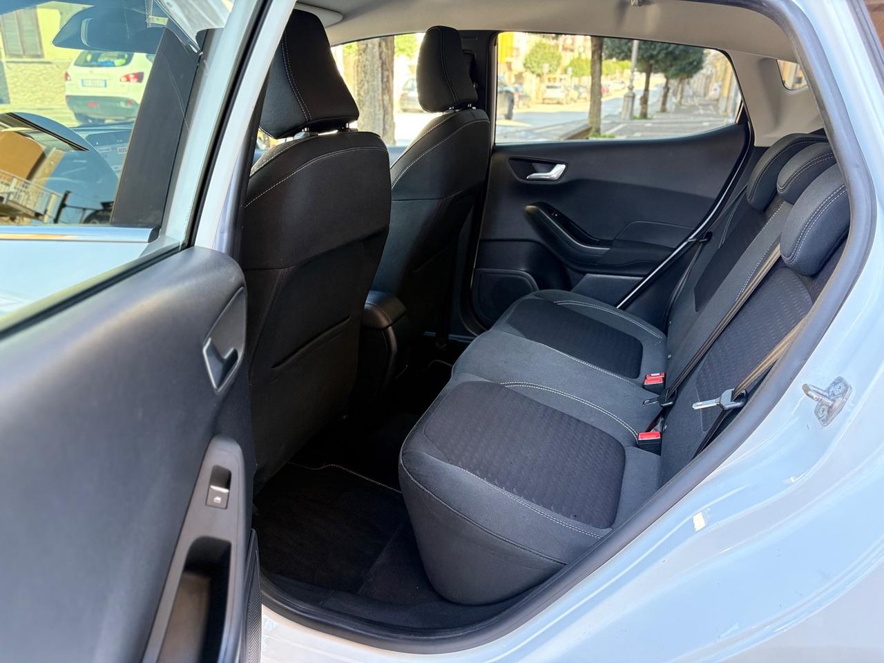 Ford Fiesta 1.5 EcoBlue 5P Titanium FULL/LED/NAV