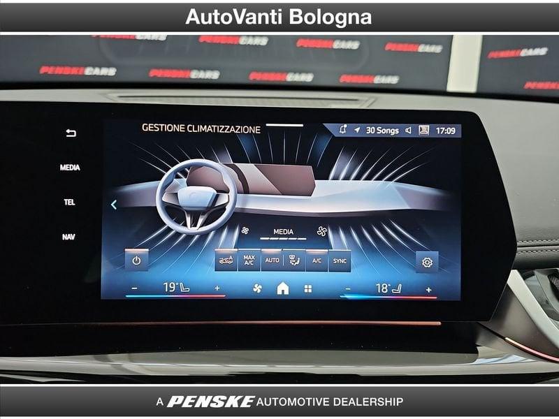 BMW iX1 eDrive 20 X-Line