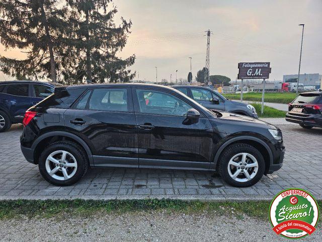 AUDI Q2 30 TDI Business