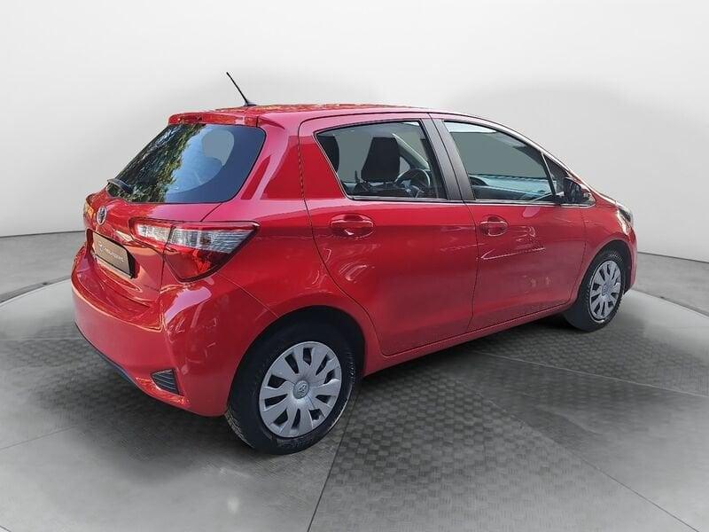 Toyota Yaris 1.0 5 porte Active