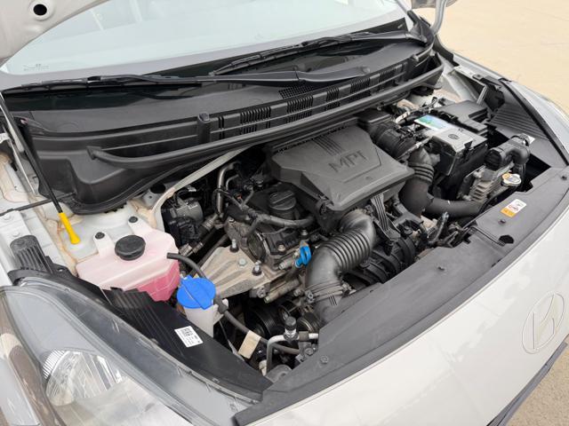 HYUNDAI i10 1.0 MPI AUTOMATICA CONNECTLINE+VIRTUAL+NAVI+PDC