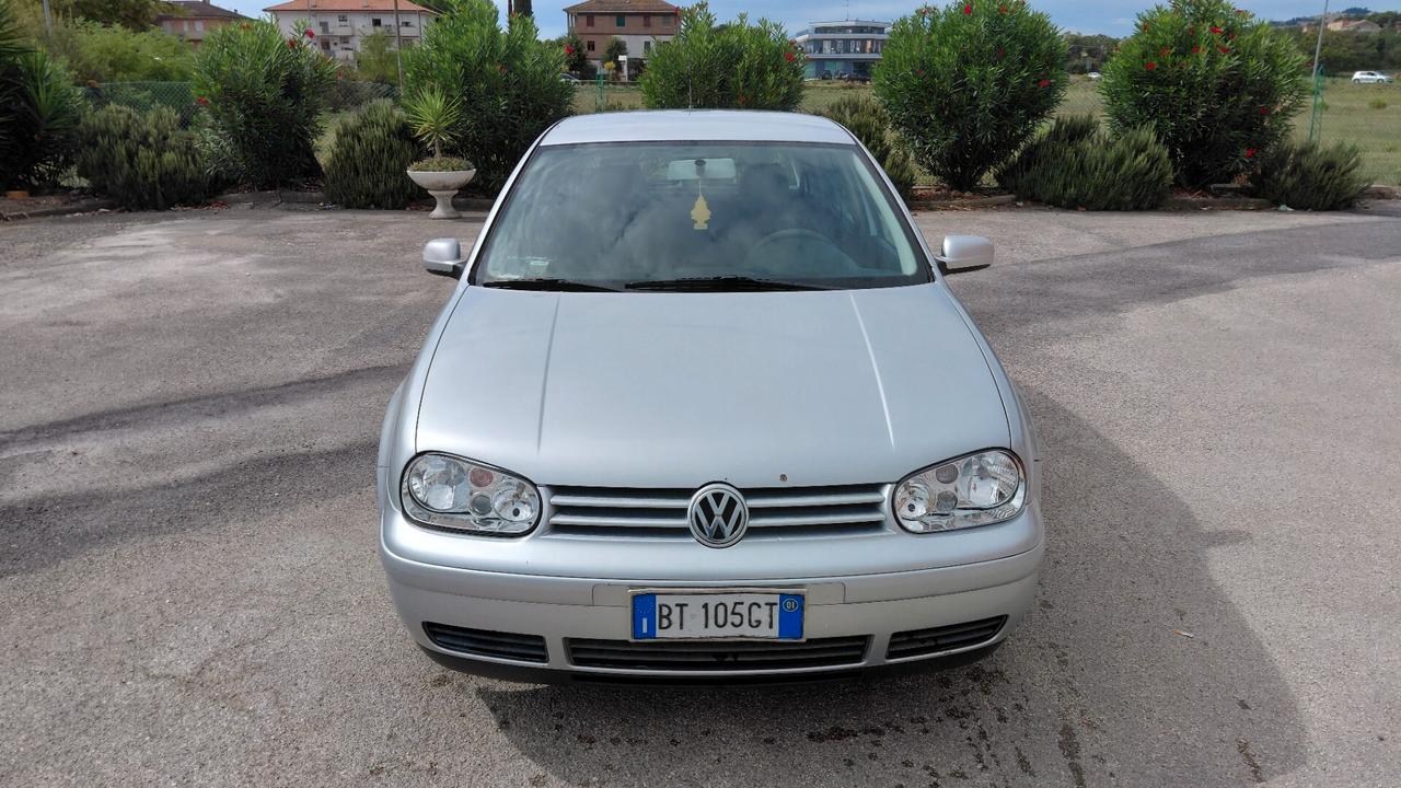 Volkswagen Golf 2.0 cat 5p. 4motion Highline