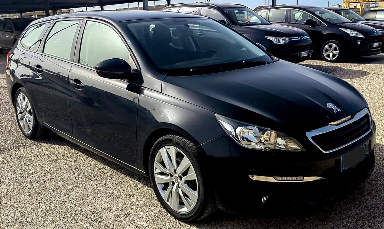 Peugeot 308 BlueHDi 1.6 - PERFETTO STATO -