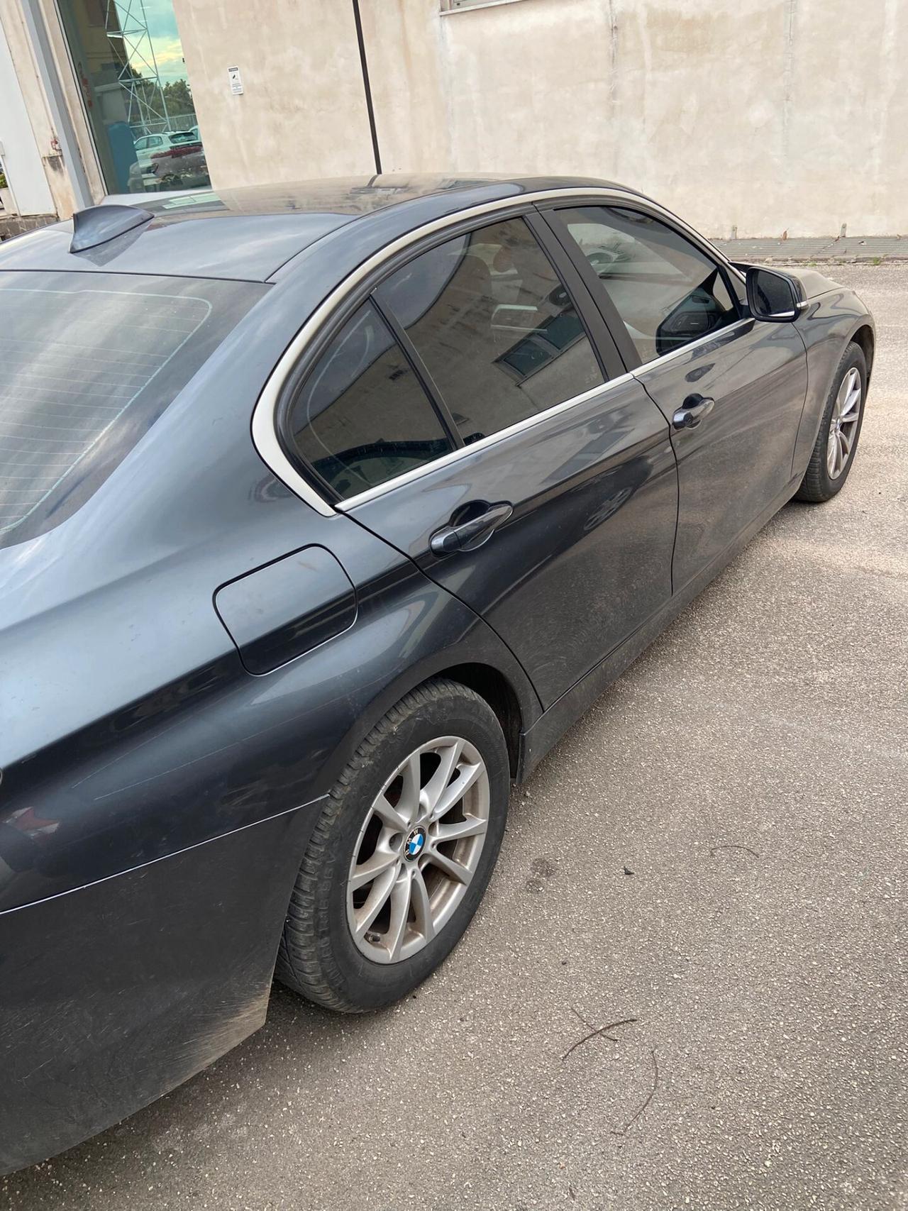 Bmw 316 318d berlina aut. Led