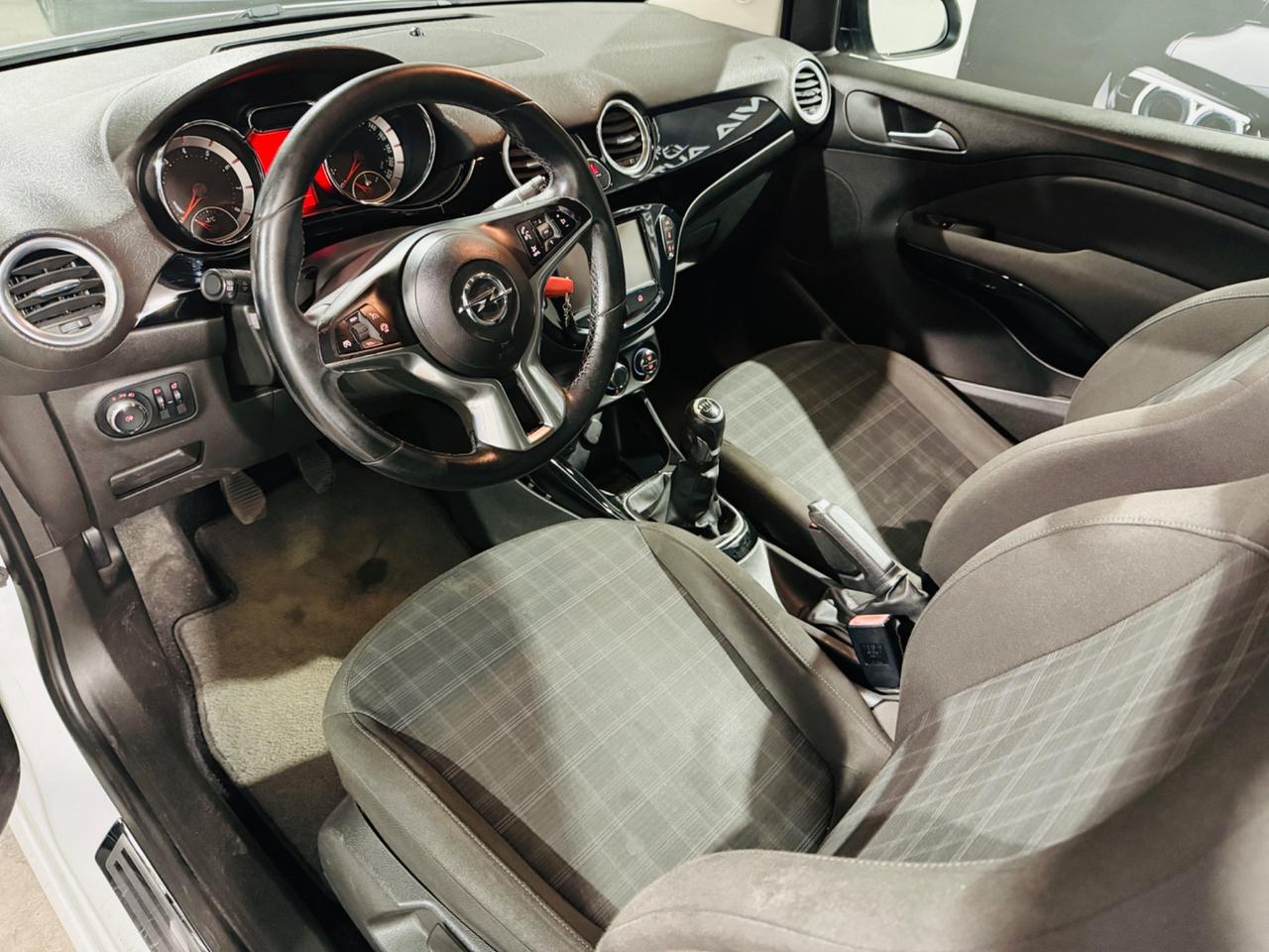 Opel ADAM 1.4 87CV GPL-TECH Edition
