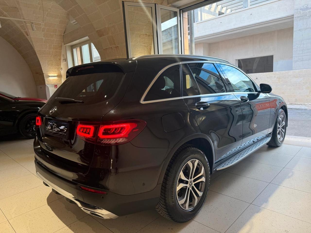 MERCEDES-BENZ GLC 220D COUPE' 4MATIC SPORT 2.0 194CV PELLE NAVI CAM ANNO 2022