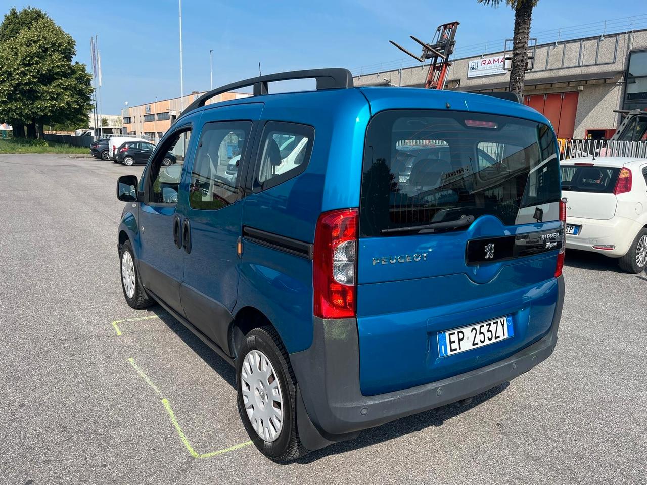Peugeot Bipper Tepee 1.3 HDi 75