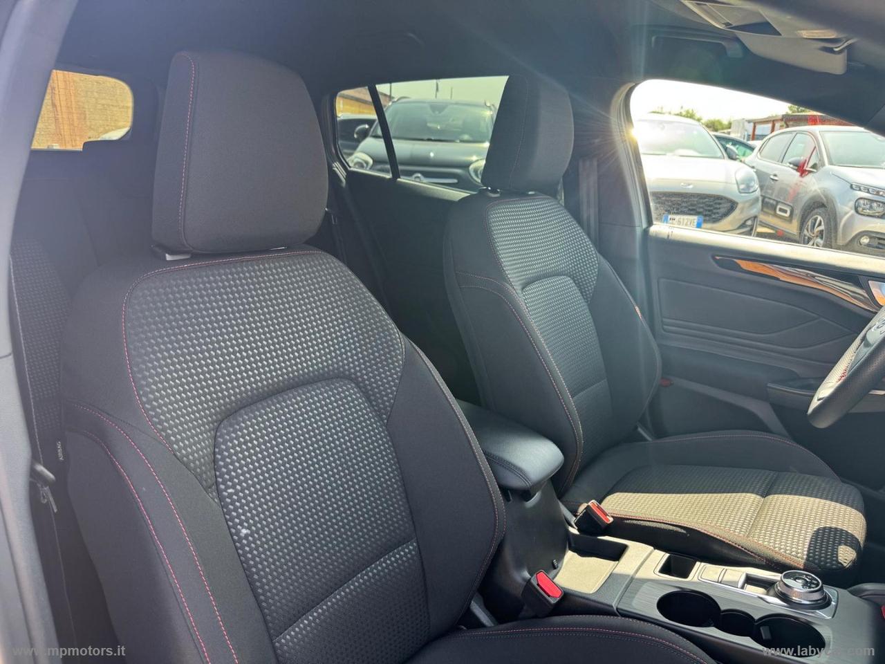 FORD FOCUS ST-LINE SW 1.5 115CV AUTOMATICA