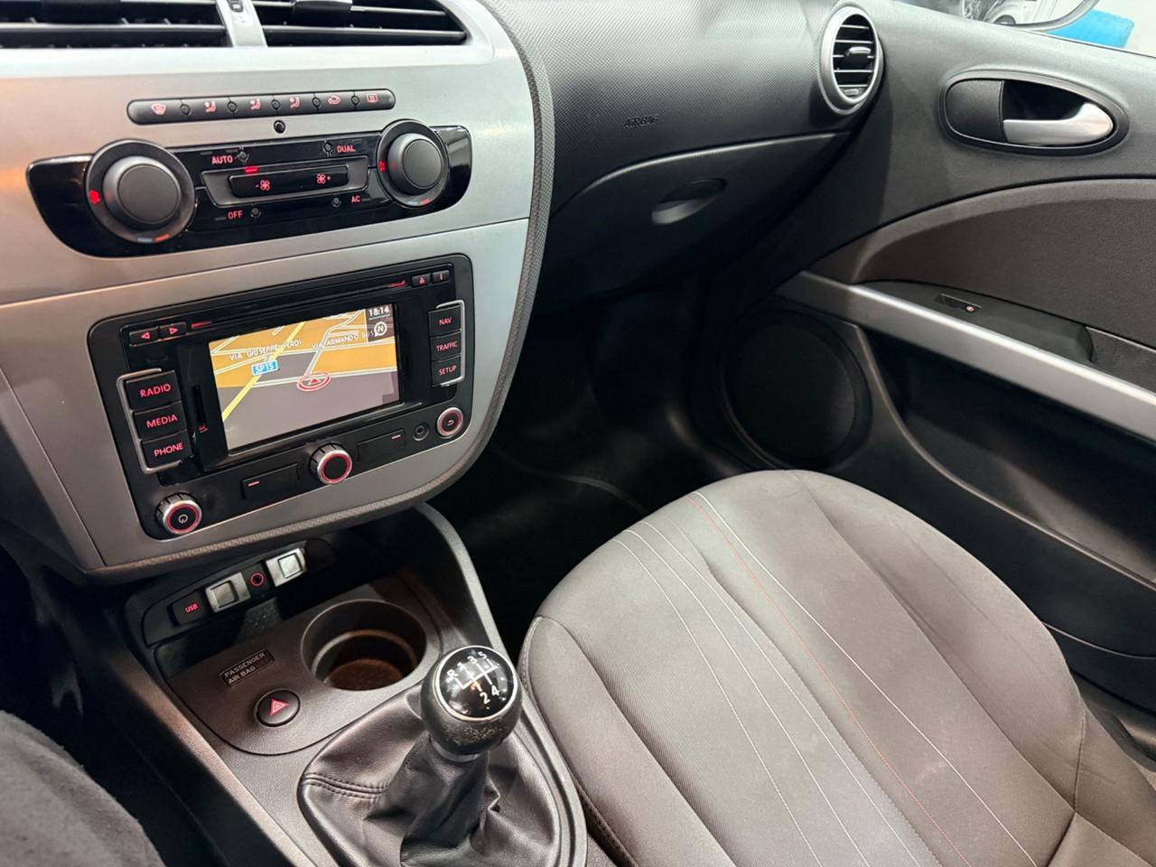 Seat Leon 1.6 TDI CR 105CV UNICO PROPRIETARIO OK NEOPATENTATI