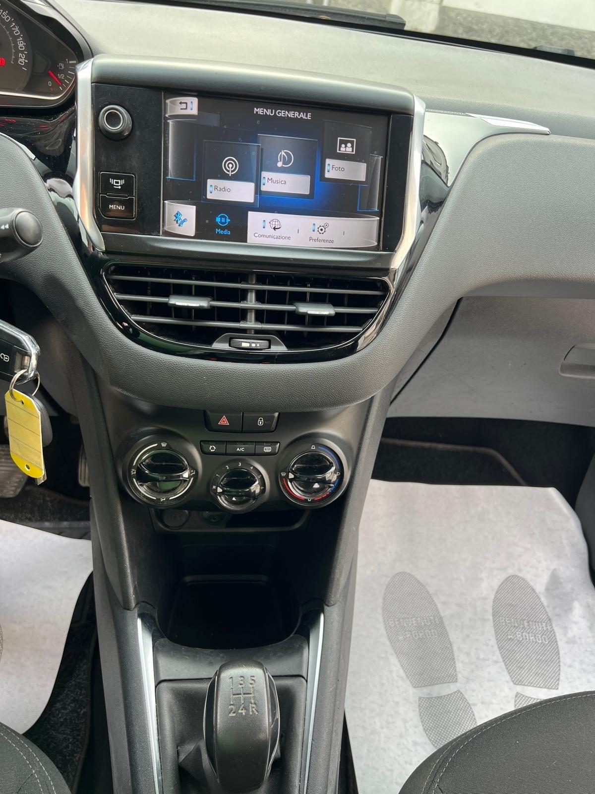Peugeot 208 1.6 e-HDi 92 CV Stop&Start 5 porte Allure