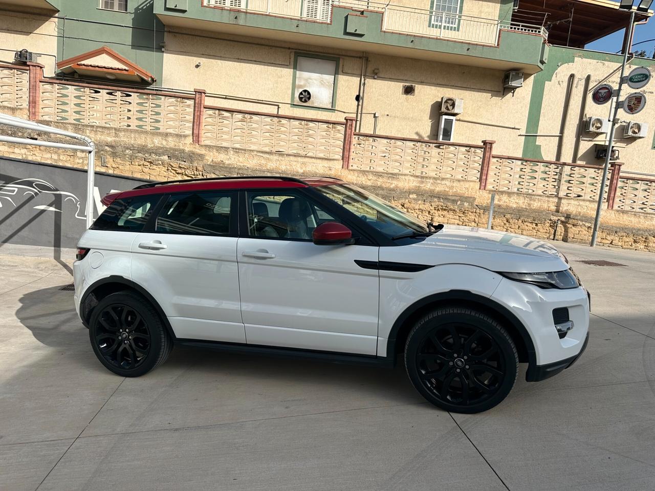 Land Rover Range Evoque 2.2 TD4 5p. Dynamic