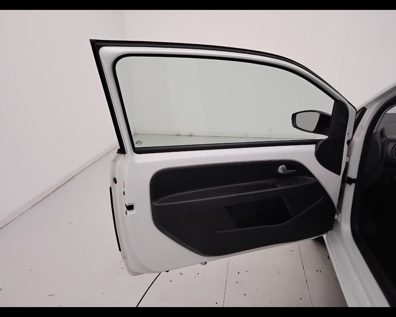 VOLKSWAGEN up! 3p 2017 - up! 3p 1.0 evo Color up! 65cv