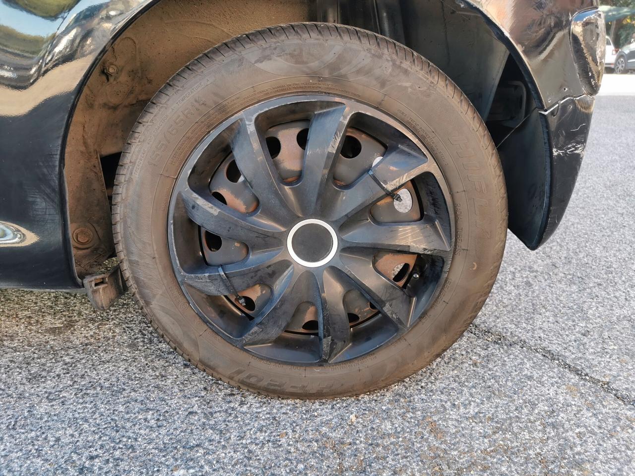 Toyota Aygo 1.0 12V VVT-i 3 porte Sol