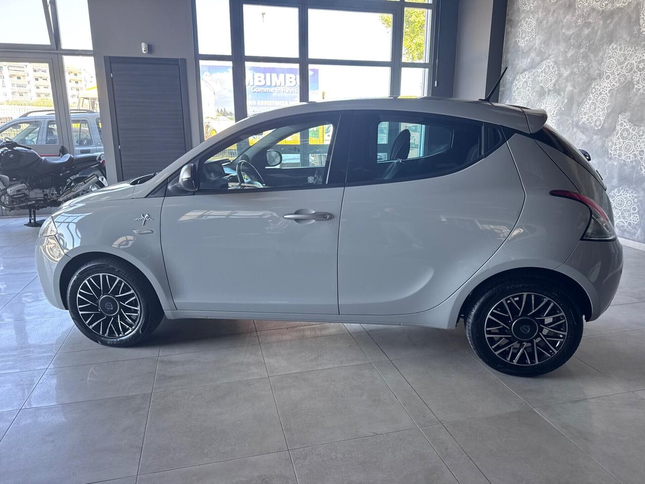 LANCIA YPSILON 1.3 MJET MYA