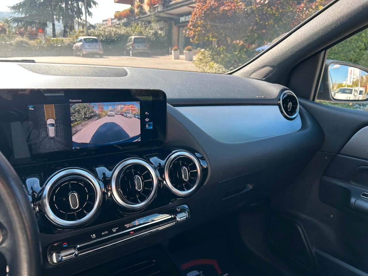 MERCEDES-BENZ B 180 d AUTOMATIC BUSINESS EXTRA