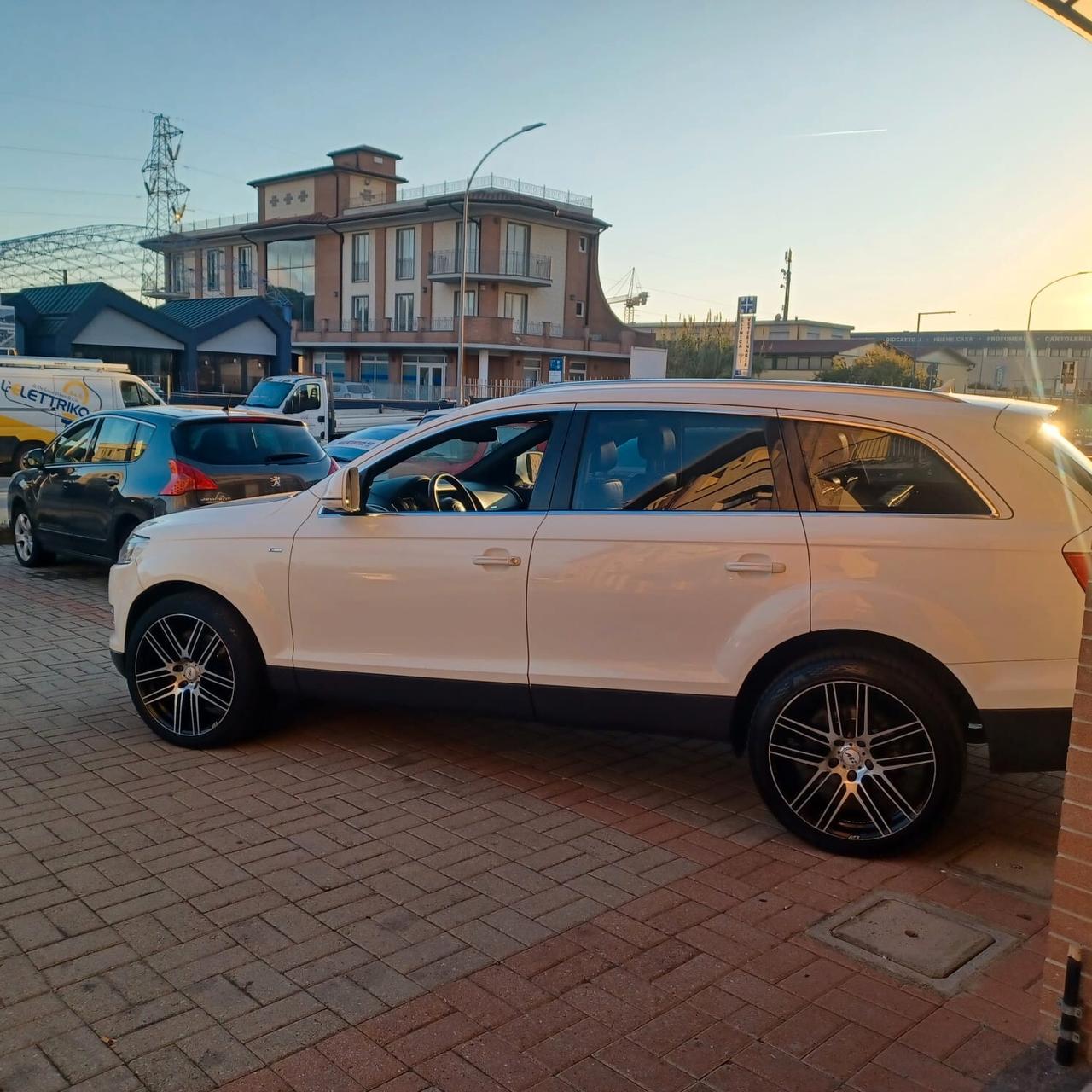 PERFETTA AUDI Q7 3.0 TDI AUTOM 4X4