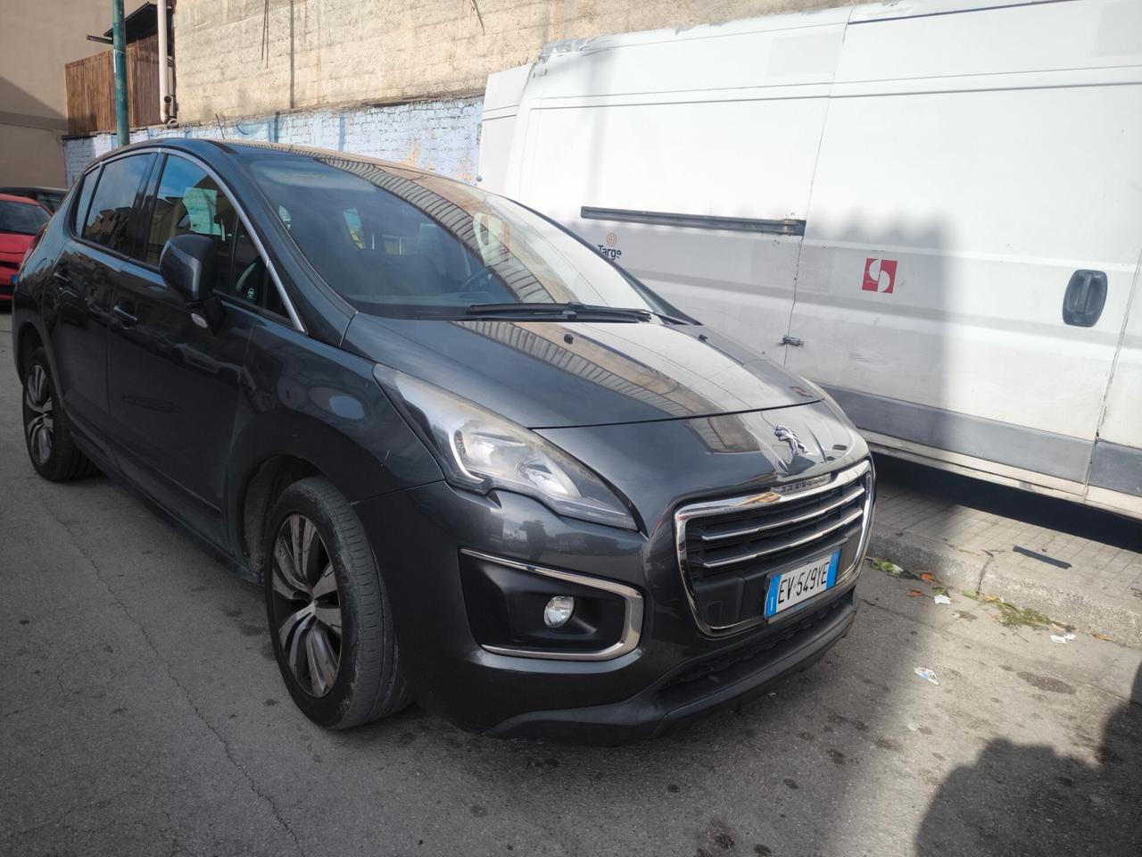 Peugeot 3008 1.6 HDi 115CV Allure