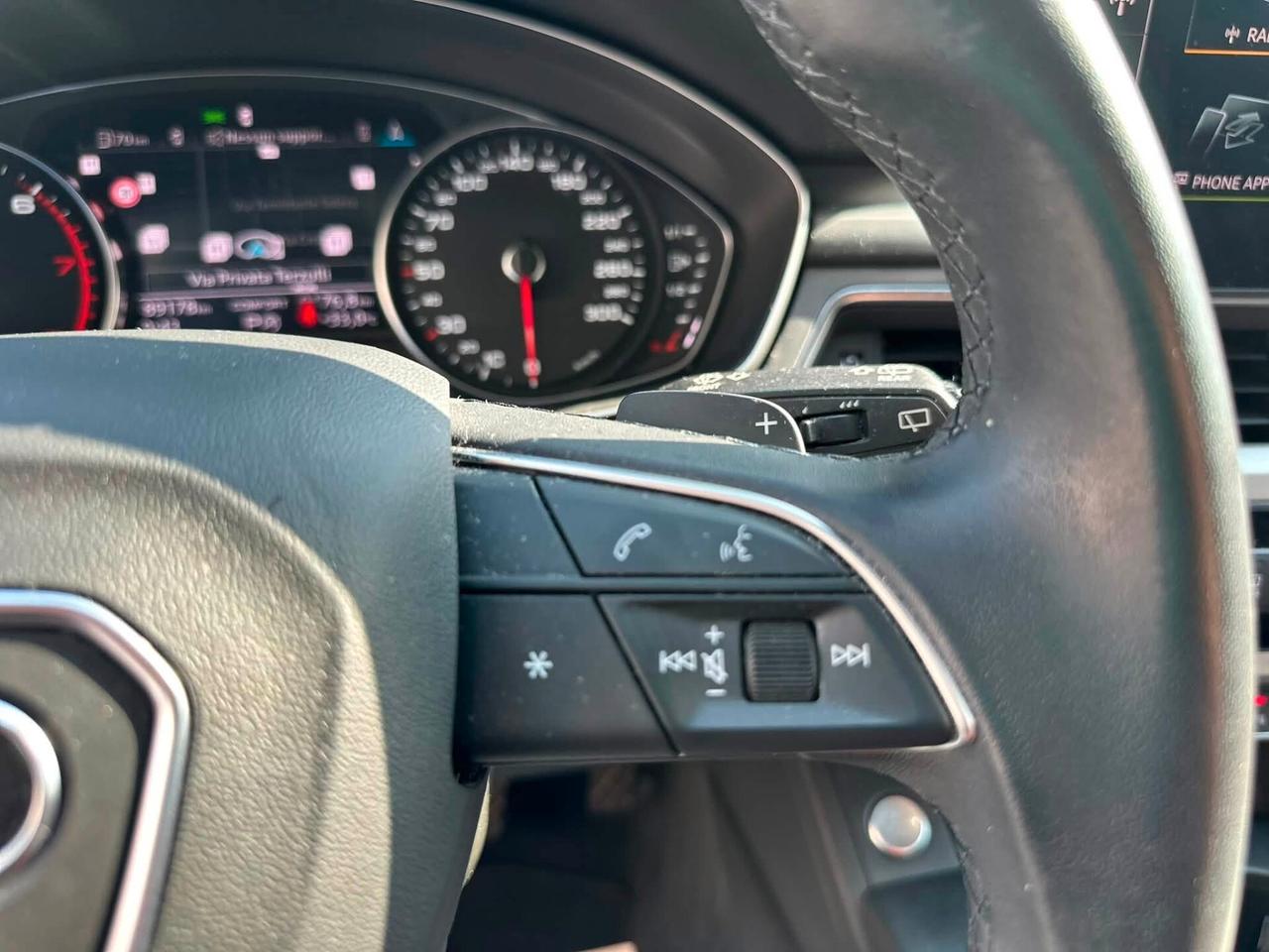 Audi A4 35 TFSI S tronic line edition km cert