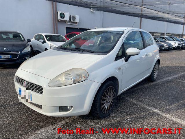 FIAT Grande Punto 1.3 MJT 75 CV 3 porte Dynamic OK NEOP.