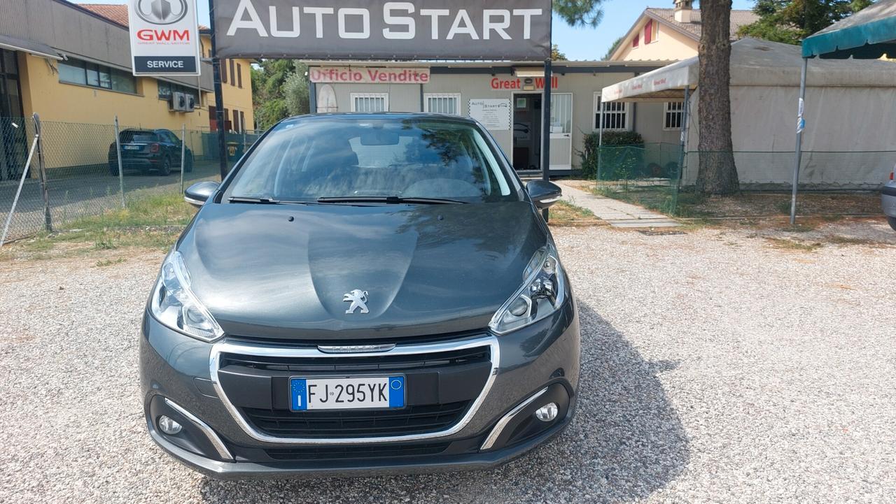 Peugeot 208 PureTech 82 5 porte Allure