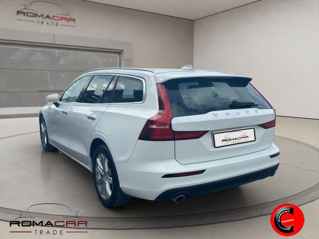 VOLVO V60 B4 (d) Geartronic Momentum Business