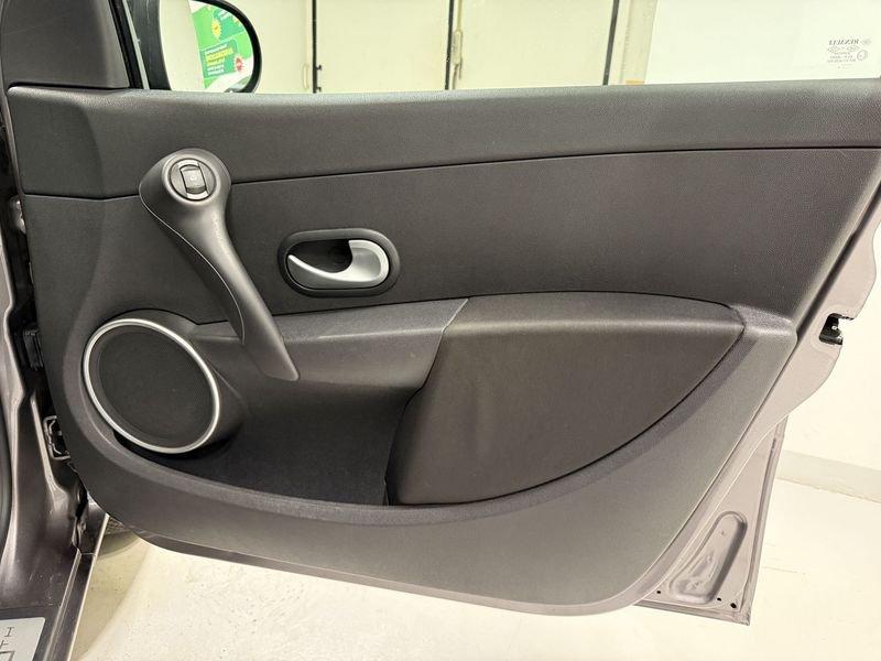 Renault Clio Clio 1.2 16V TCE 100CV SporTour Yahoo!