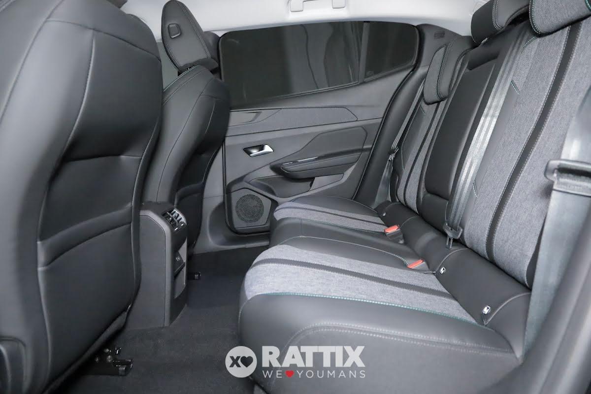 Peugeot 408 1.2 Hybrid 136CV Allure e-DSC6