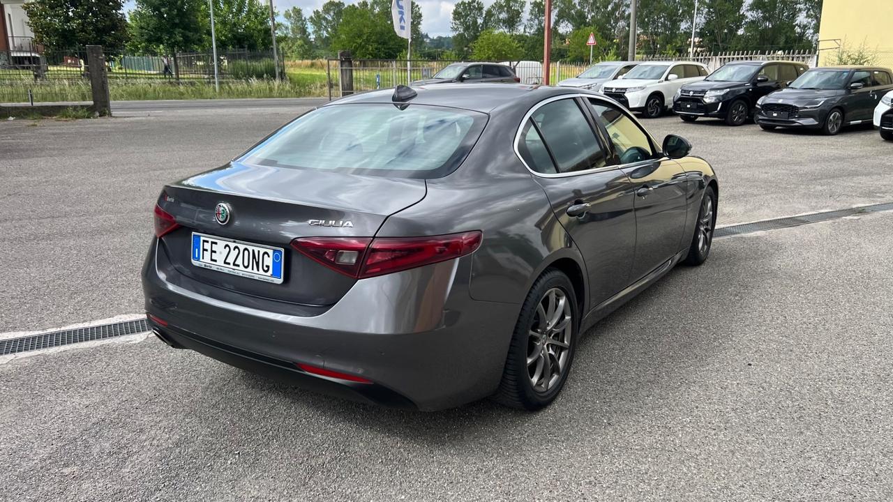 Alfa Romeo Giulia 2.2 Turbodiesel 150 CV Super