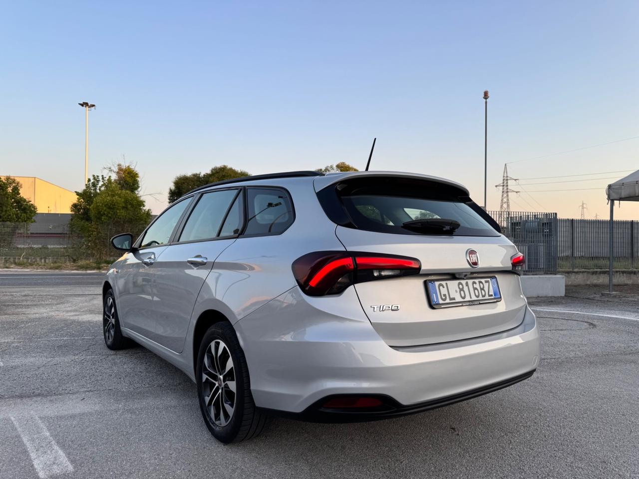 FIAT TIPO 1.3 MJT S.W. Business - Led Navi