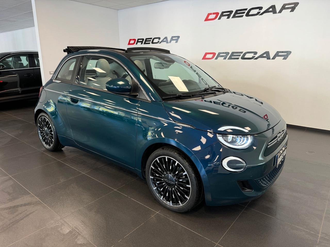 Fiat 500 500e Cabrio 42 kWh La Prima PARI AL NUOVO PREZZO REALE
