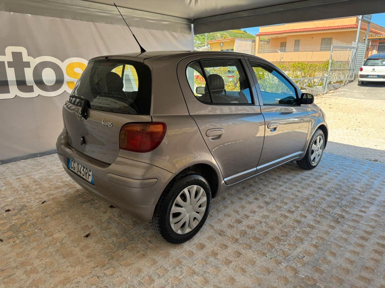 Toyota Yaris 1.0benzina 119MILA KM