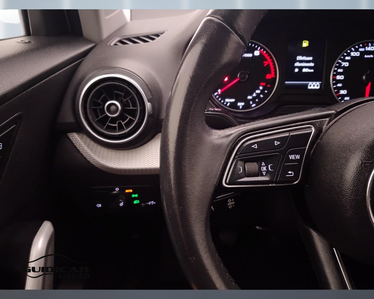 AUDI Q2 I 2021 - Q2 30 1.0 tfsi Business 110cv