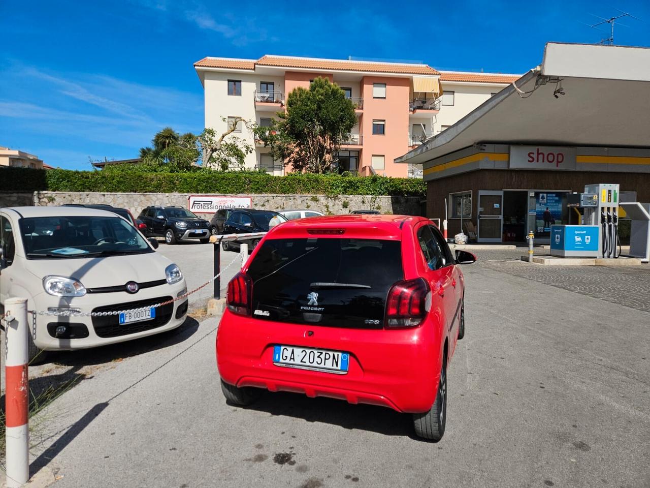 Peugeot 108 PureTech 82 5 porte Allure