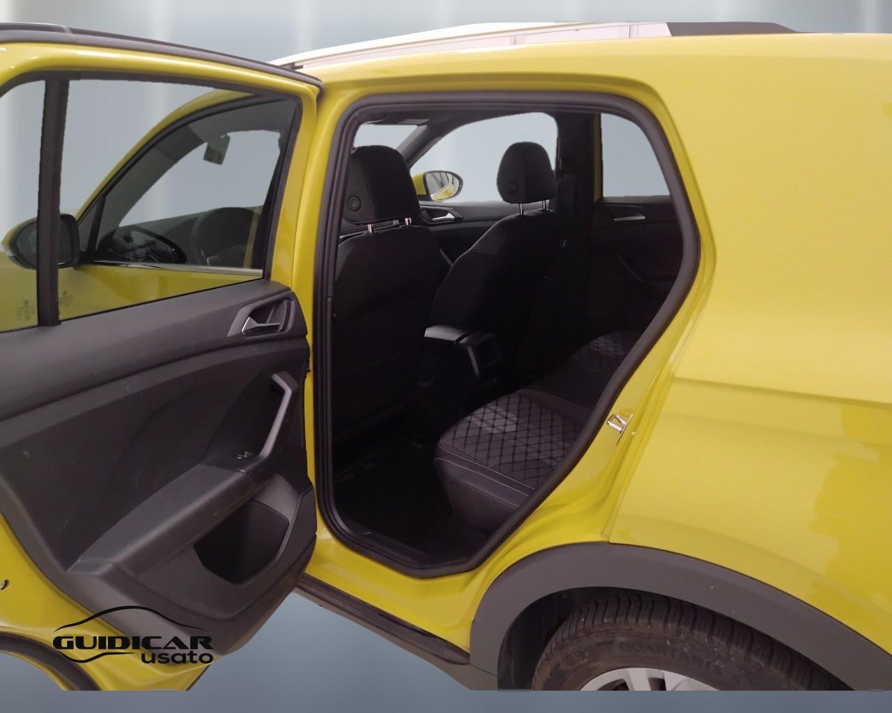 VOLKSWAGEN T-Cross 2024 - T-Cross 1.0 tsi R-Line 115cv
