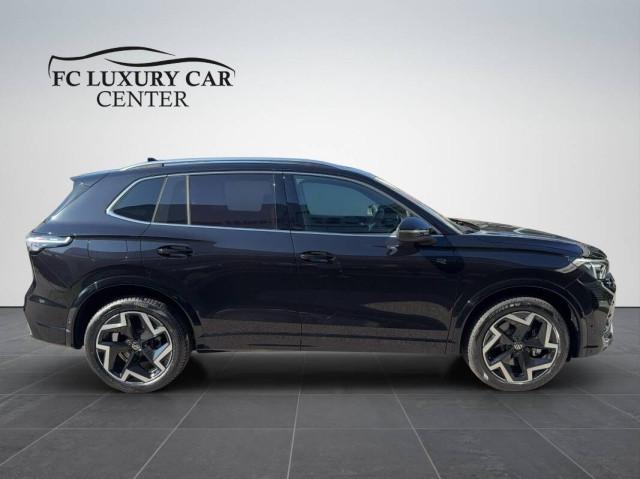 Volkswagen Tiguan 2.0 tdi R-Line 150cv dsg PREZZO E.IVA